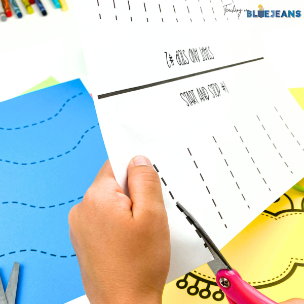 10 Fine Motor Activities that Kids LOVE Doing